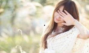 喂诺言吃熙瓜,甜蜜时光的美好回忆  第3张