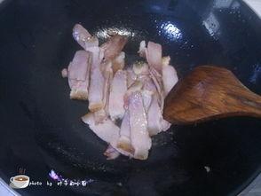 请吃瓜炒腊肉,请吃瓜炒腊肉，感受湖南风味  第3张
