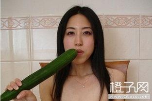 丑女吃瓜图片,笑料百出，揭秘娱乐圈幕后趣闻